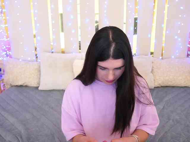 NeylaCharm webcam
