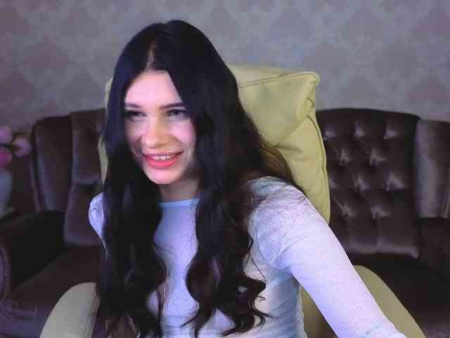 NeylaCharm webcam