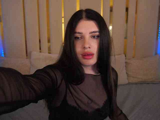 NeylaCharm webcam