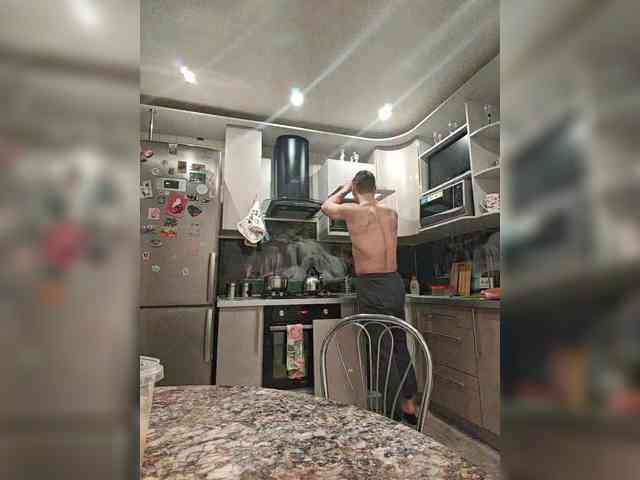 Fredo07 Live Webcam on BongaCams