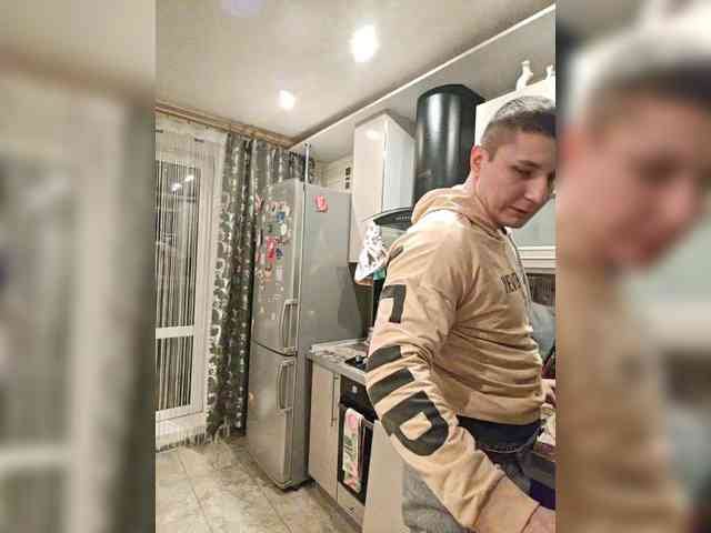 Fredo07 Live Webcam on BongaCams