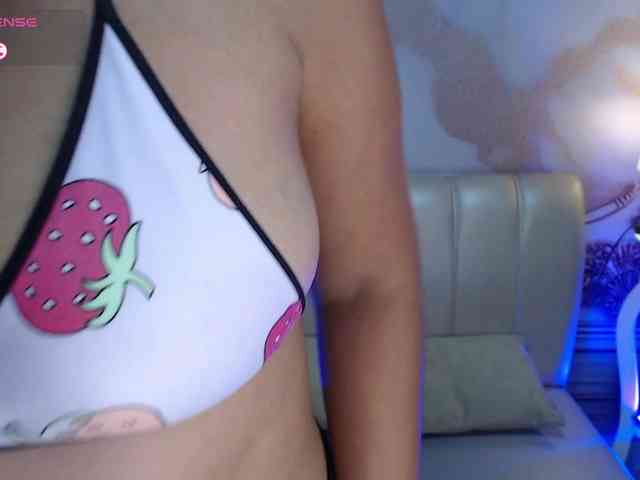 ZoeCuttie webcam