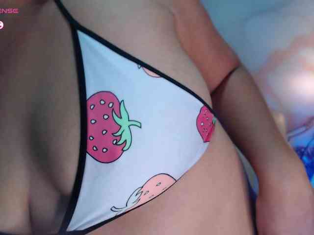 ZoeCuttie webcam