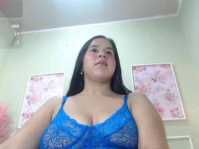 ZoeCuttie webcam
