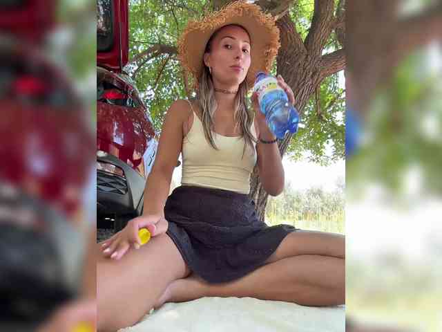 Great-Karina webcam