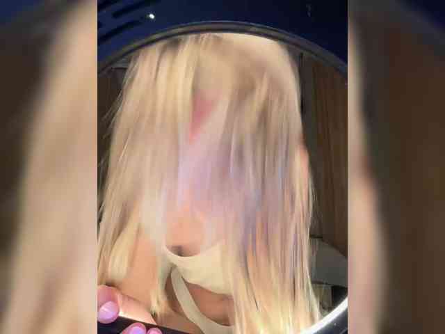 Great-Karina webcam