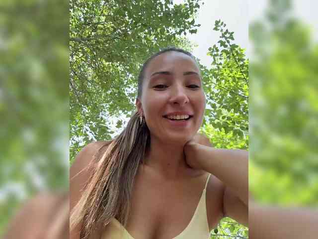 Great-Karina webcam
