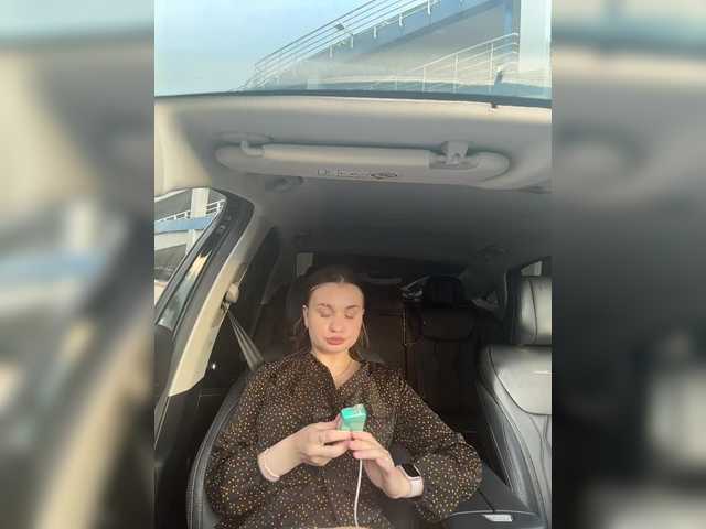 Kissylya001