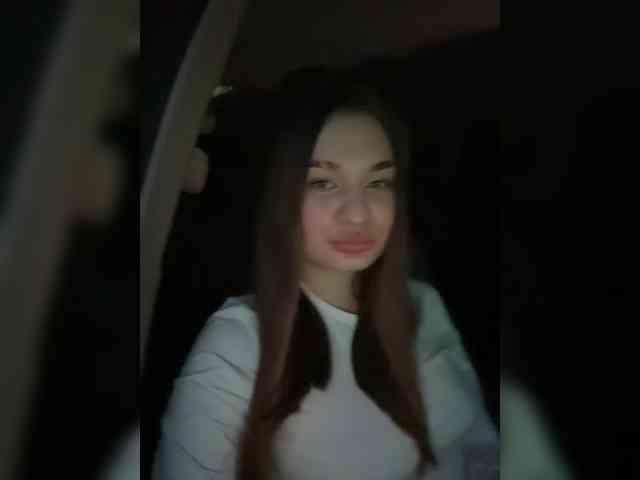 Kissylya001 webcam