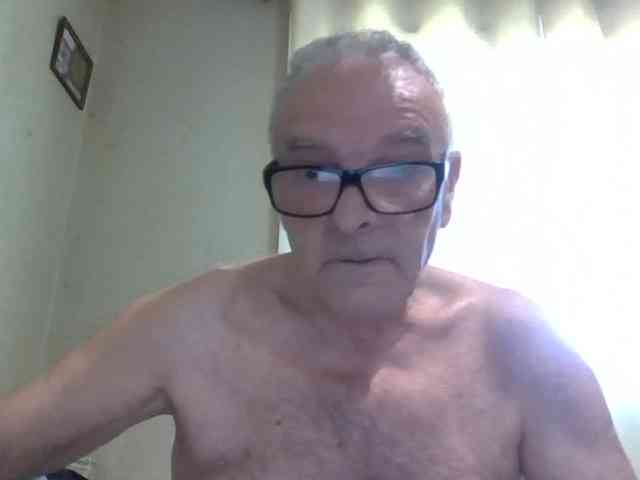 dicab132 Live Webcam on BongaCams