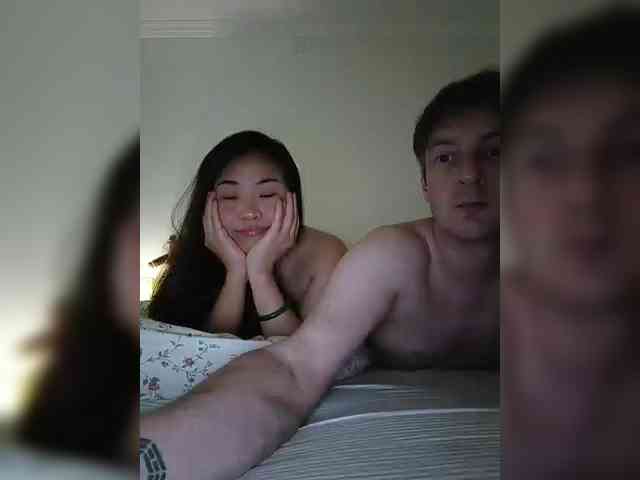 online cam chat PeachBanana1