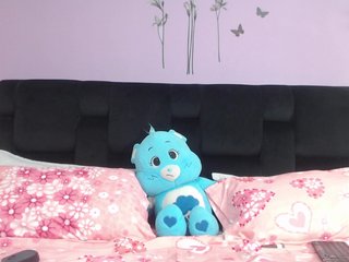 KendallWings Porn Show