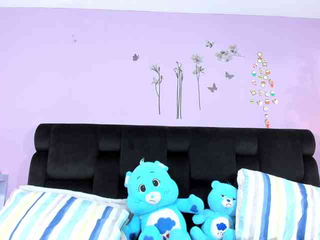 KendallWings KendallWings