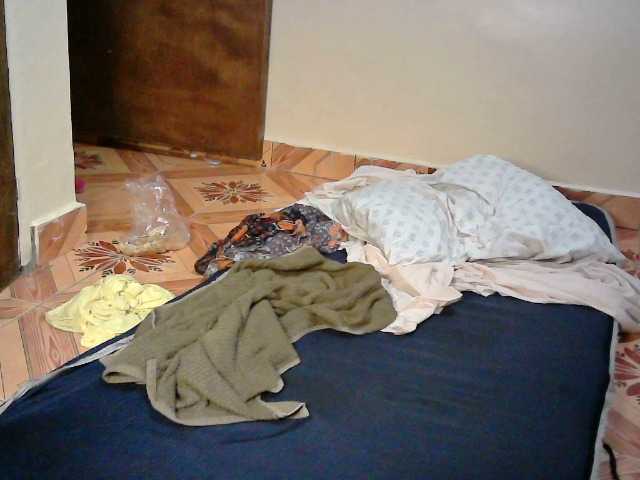 LOVELY-JAZMINE's BongaCams show and profile