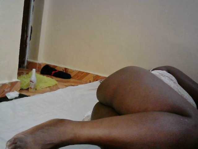 LOVELY-JAZMINE's BongaCams show and profile