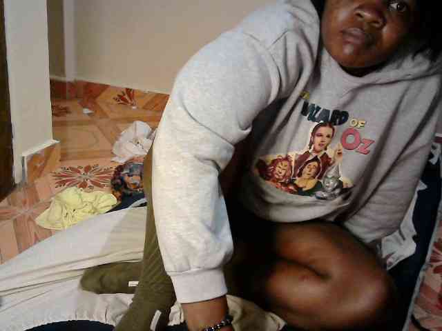 LOVELY-JAZMINE webcam