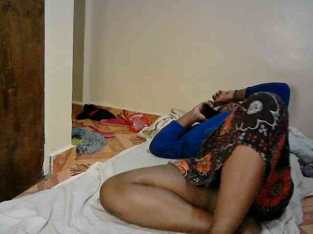 LOVELY-JAZMINE webcam