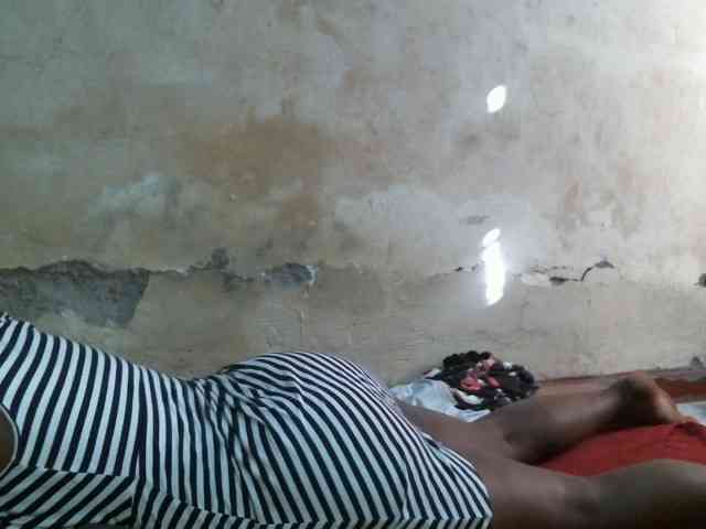 LOVELY-JAZMINE webcam