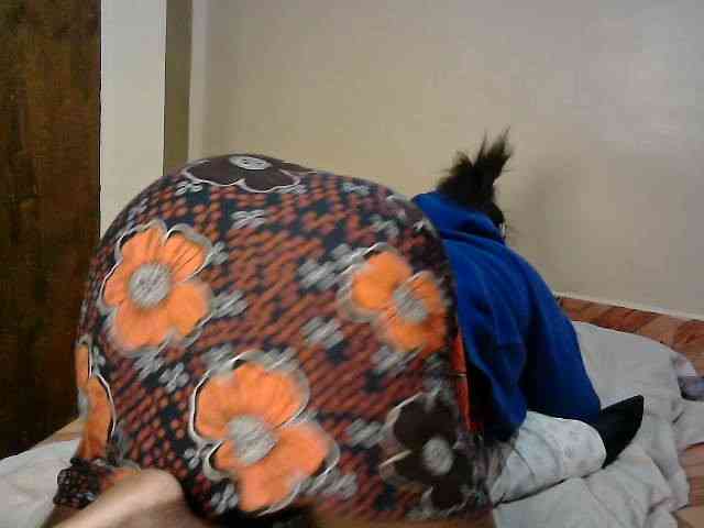 LOVELY-JAZMINE webcam