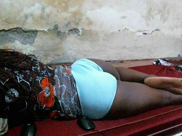 LOVELY-JAZMINE webcam