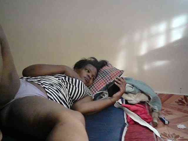 LOVELY-JAZMINE webcam