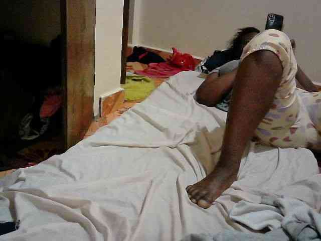 LOVELY-JAZMINE webcam