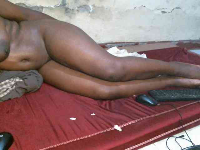 LOVELY-JAZMINE webcam