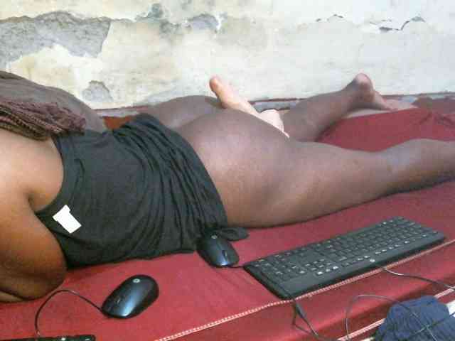 LOVELY-JAZMINE webcam