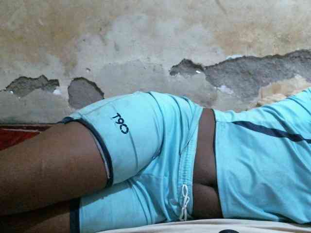 LOVELY-JAZMINE webcam