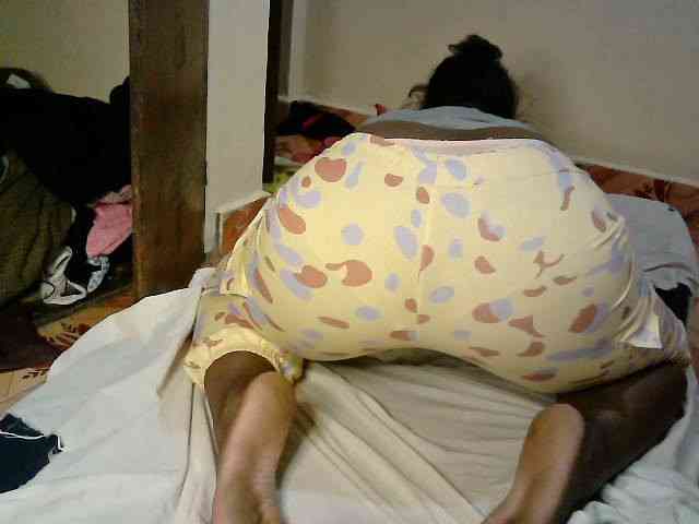 LOVELY-JAZMINE webcam