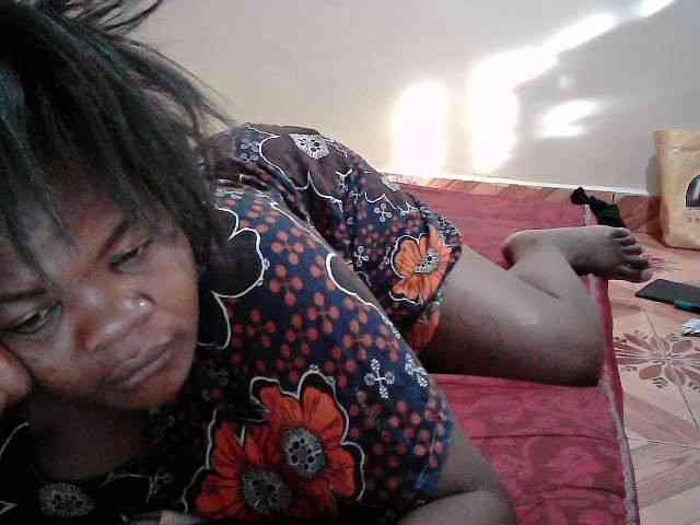 LOVELY-JAZMINE webcam