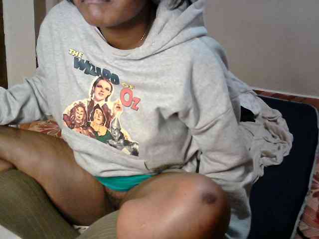 LOVELY-JAZMINE webcam