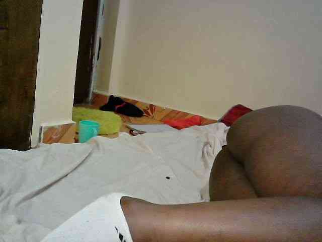 LOVELY-JAZMINE webcam