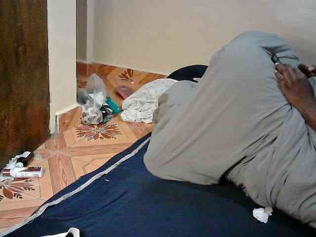 LOVELY-JAZMINE webcam