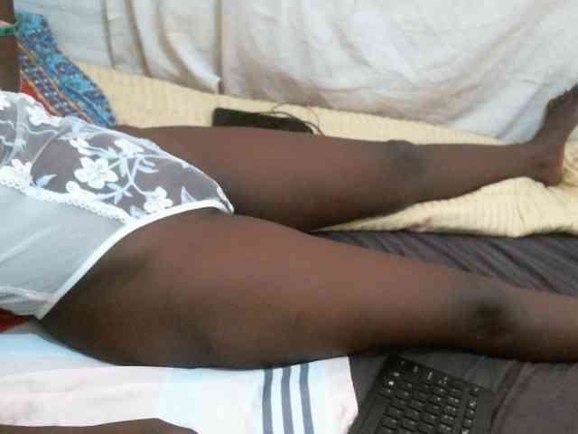 LOVELY-JAZMINE webcam