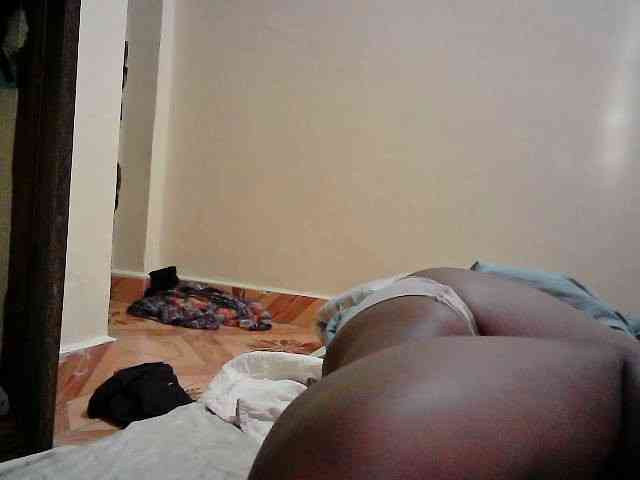 LOVELY-JAZMINE webcam