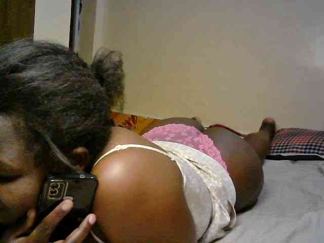 LOVELY-JAZMINE webcam