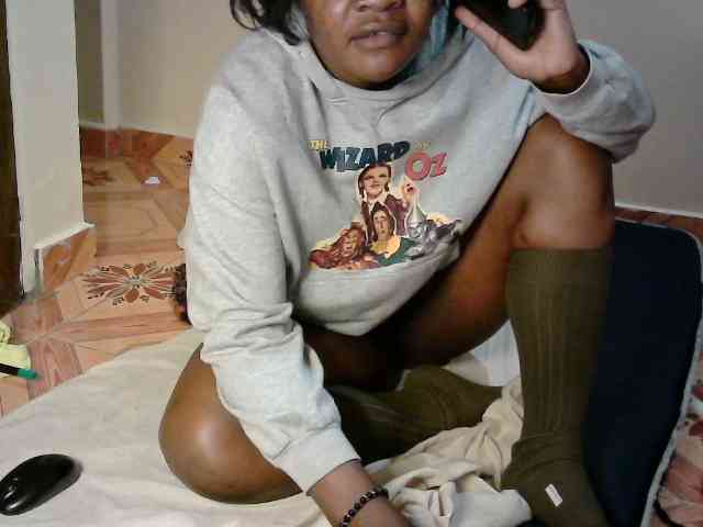 LOVELY-JAZMINE webcam