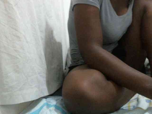 LOVELY-JAZMINE webcam