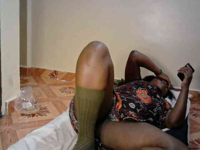 LOVELY-JAZMINE webcam