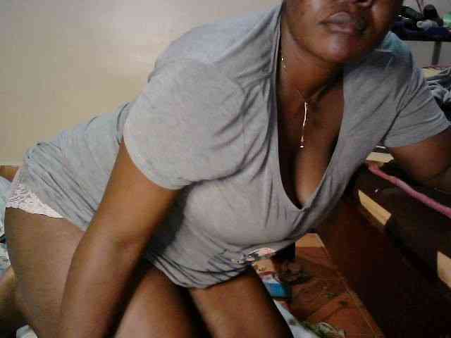 LOVELY-JAZMINE webcam