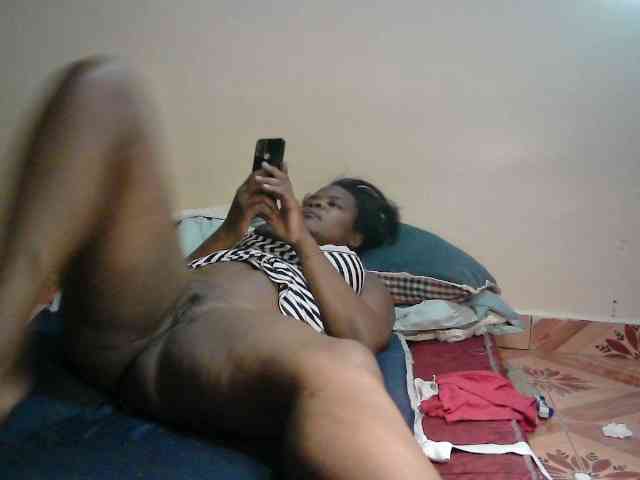 LOVELY-JAZMINE webcam