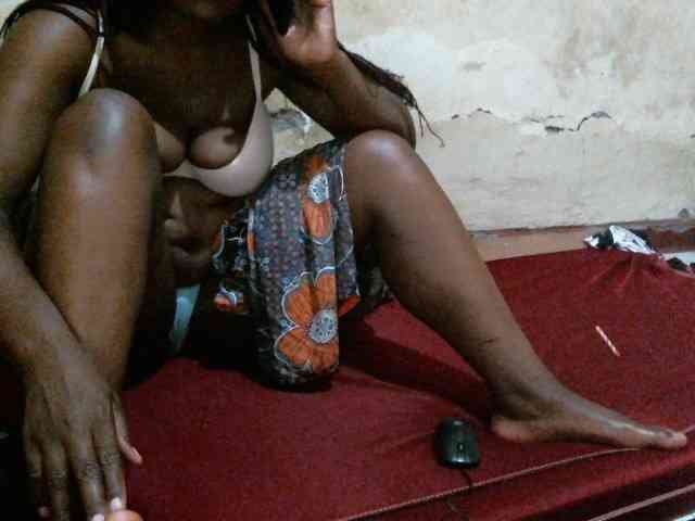 LOVELY-JAZMINE webcam