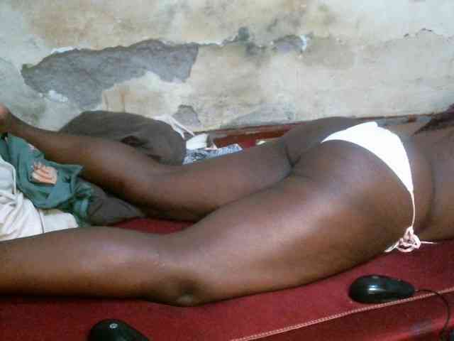 LOVELY-JAZMINE webcam