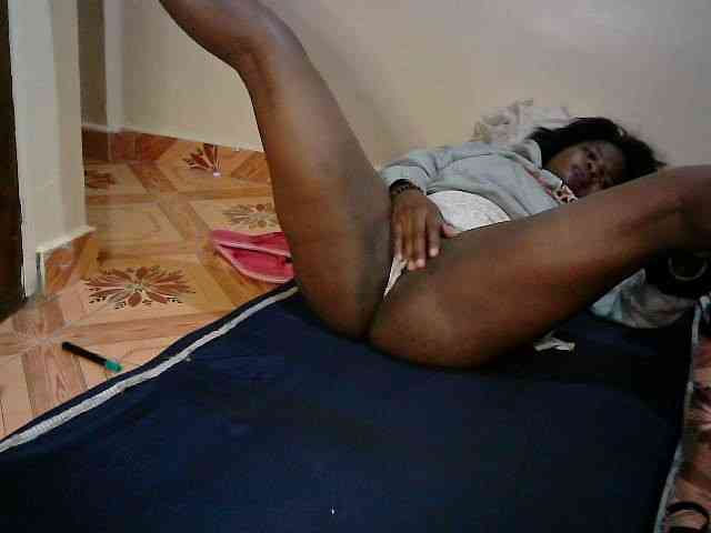 LOVELY-JAZMINE webcam