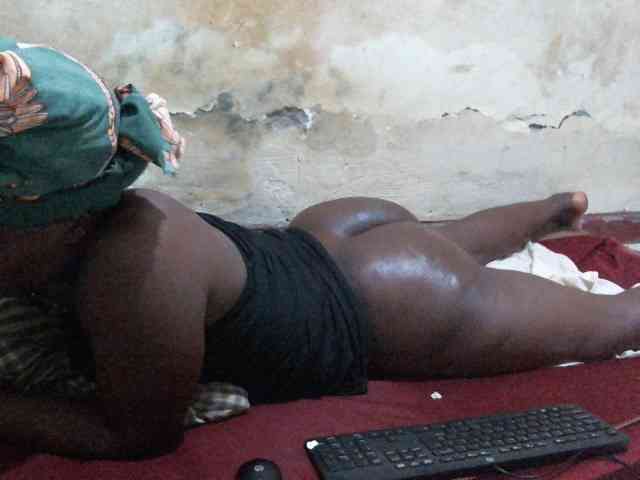 LOVELY-JAZMINE webcam