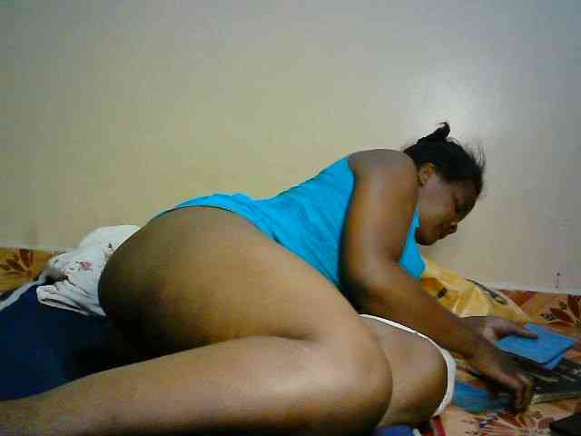 LOVELY-JAZMINE webcam