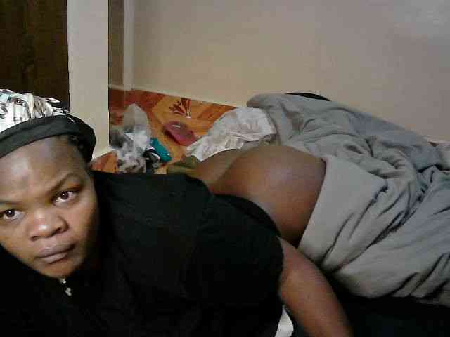 LOVELY-JAZMINE webcam