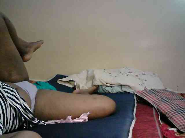 LOVELY-JAZMINE webcam