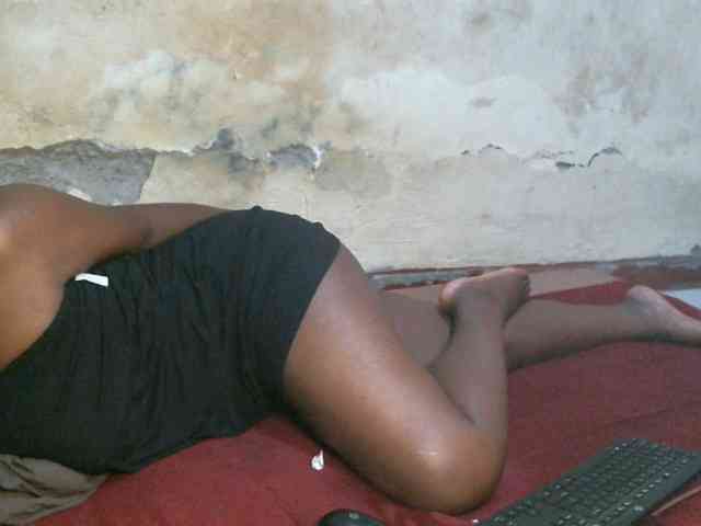 LOVELY-JAZMINE webcam